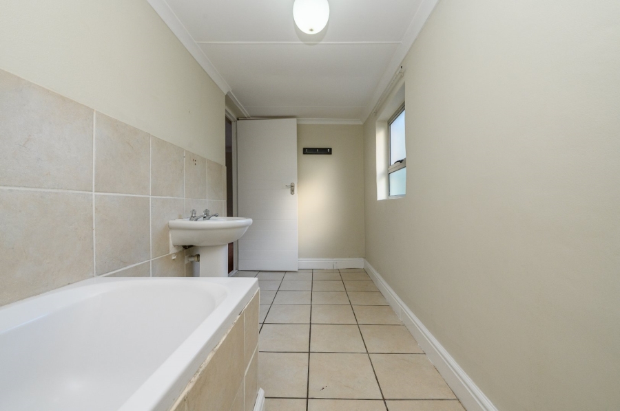 4 Bedroom Property for Sale in Framesby Eastern Cape